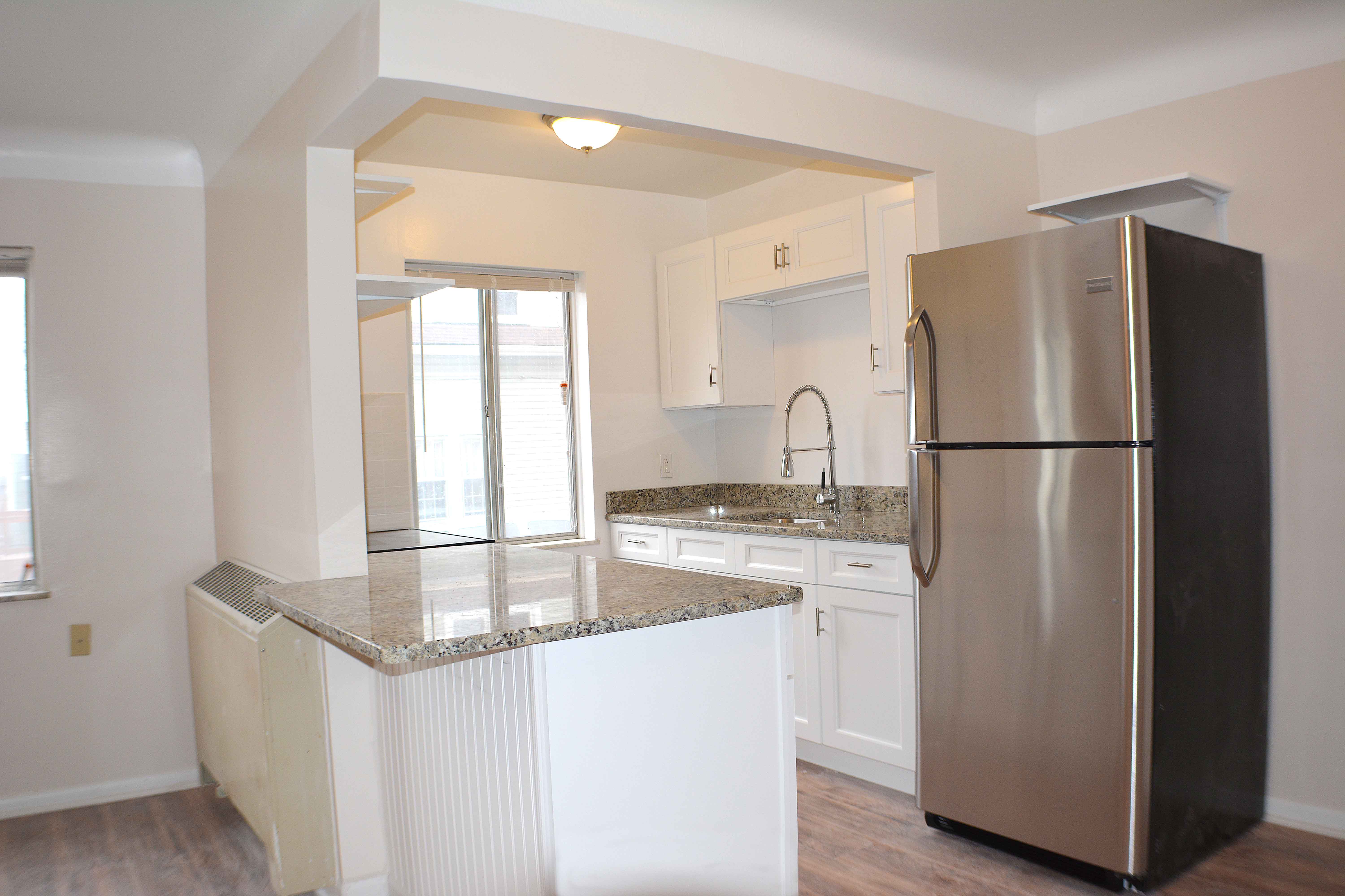 Diamond Creek Apartments,Lakewood, OH 44107 Northlake Management